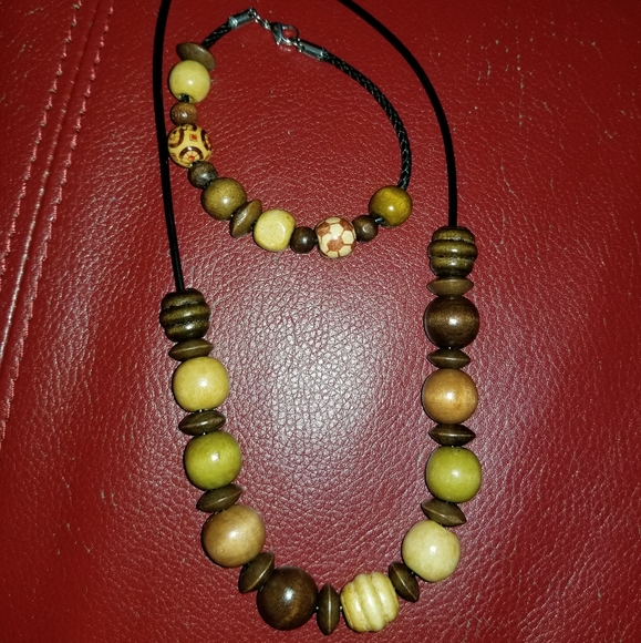 Jewelry - Picture 7 of 16